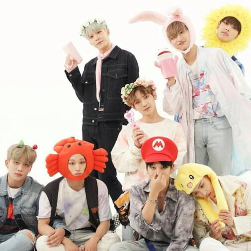 ATEEZ WEEKLY IDOL